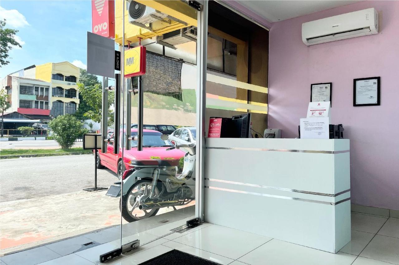 OYO 90334 Mawlaya Hotel Bayan Lepas Bagian luar foto